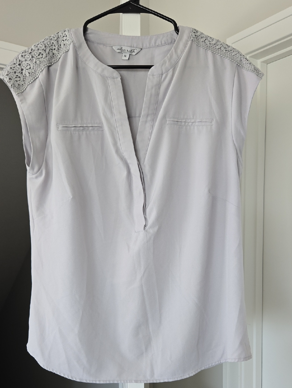 Sleeveless Lace-Shoulder Split V-Neck Blouse - Light Gray